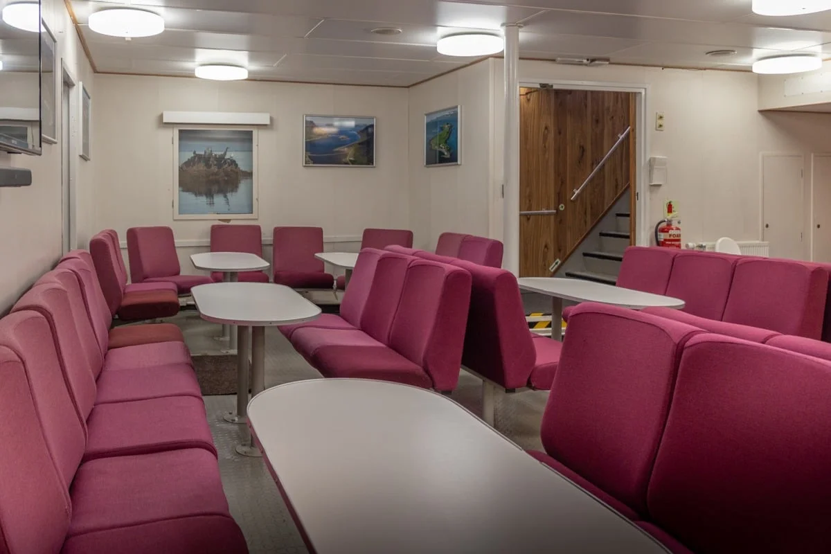 Salle de repos d'un ferry